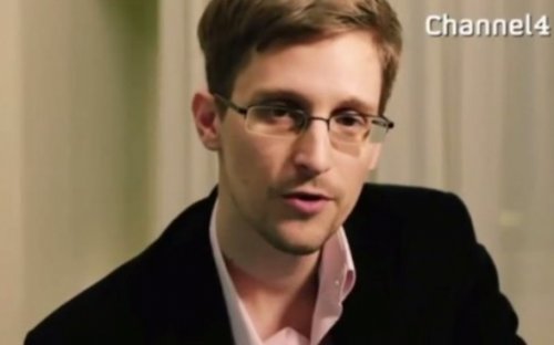 Edward Snowden spricht im britischen Fernsehen: „Das Privatleben hilft uns zu bestimmen, wer wir sind und wer wir sein wollen.“ (Screenshot YouTube, derzeit vom Netz)